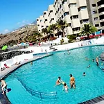 Appartamento Luxurioeser Rueckzugsort Mit Direktem Meerzugang Und Pool By Interhome Tabaiba