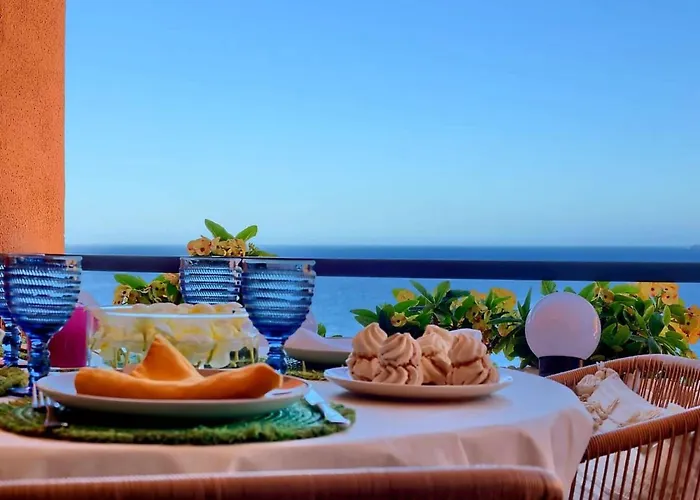 Luxurioeser Rueckzugsort Mit Direktem Meerzugang Und Pool By Interhome Tabaiba