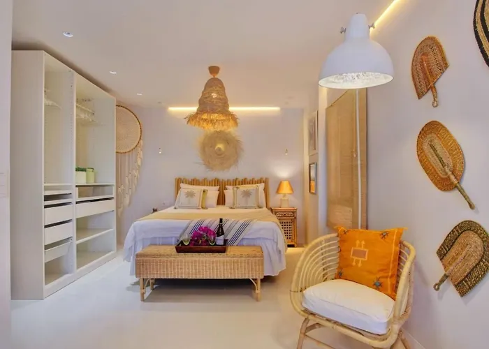 Apartment Luxurioeser Rueckzugsort Mit Direktem Meerzugang Und Pool By Interhome Tabaiba