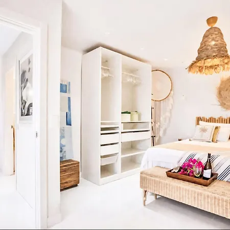 Luxurioeser Rueckzugsort Mit Direktem Meerzugang U By Interhome Tabaiba