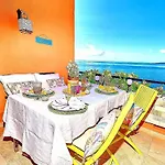 Luxurioeser Rueckzugsort Mit Direktem Meerzugang Und Pool By Interhome Tabaiba
