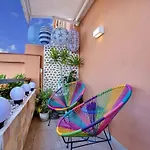 Luxurioeser Rueckzugsort Mit Direktem Meerzugang Und Pool By Interhome شقة