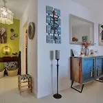 Luxurioeser Rueckzugsort Mit Direktem Meerzugang Und Pool By Interhome