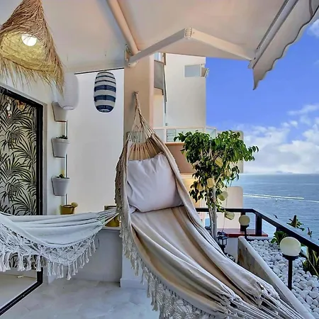 Luxurioeser Rueckzugsort Mit Direktem Meerzugang Und Pool By Interhome *