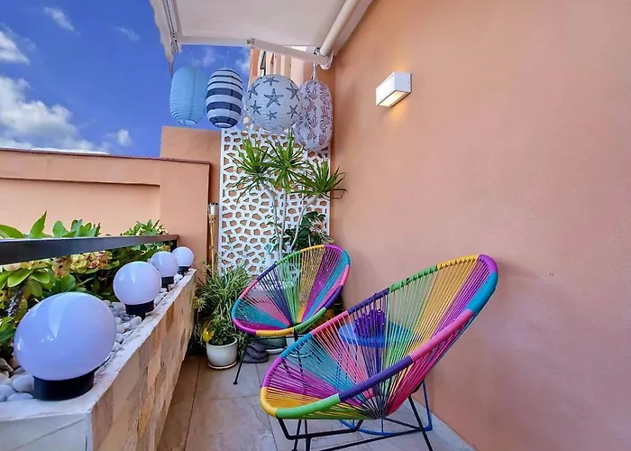 Luxurioeser Rueckzugsort Mit Direktem Meerzugang Und Pool By Interhome Lejlighed