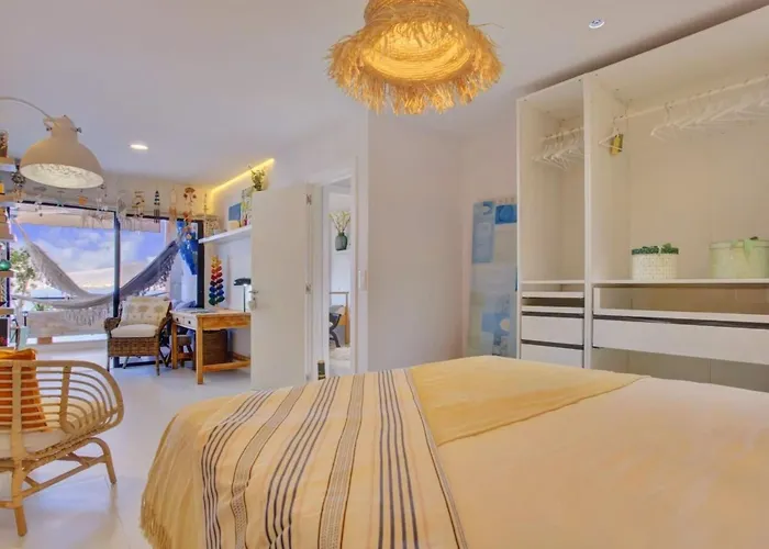 Lejlighed Luxurioeser Rueckzugsort Mit Direktem Meerzugang Und Pool By Interhome *