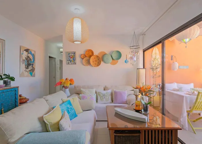 Lejlighed Luxurioeser Rueckzugsort Mit Direktem Meerzugang Und Pool By Interhome *