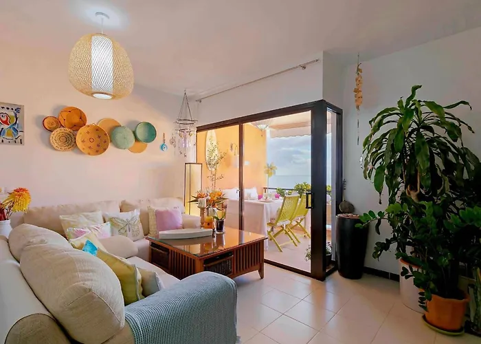 Luxurioeser Rueckzugsort Mit Direktem Meerzugang Und Pool By Interhome Lejlighed *